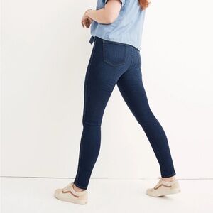 Madewell 10" High-Rise Skinny Jeans in Hayes Wash Size 28